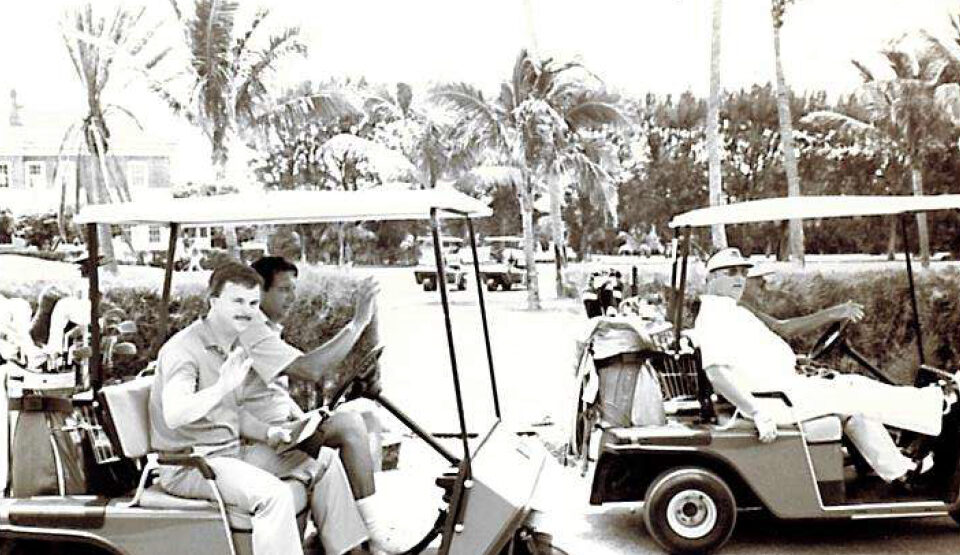 Historical photograph of industry professionals at an HBAV golf outing.